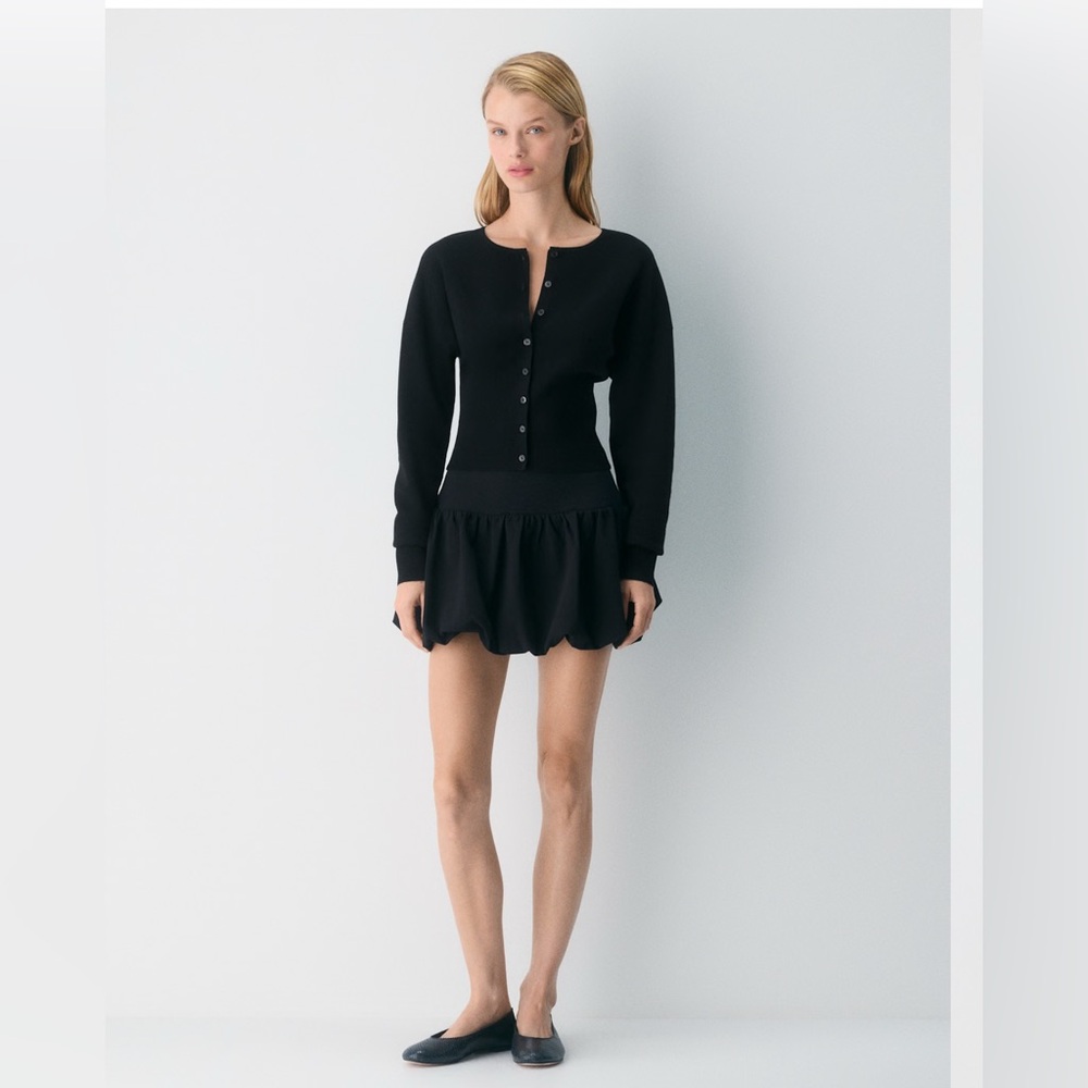 Aritzia Go lightly cardigan